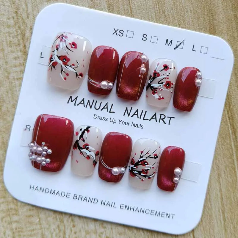 Handgemalte Press-On Nails – Red Floral Elegance
